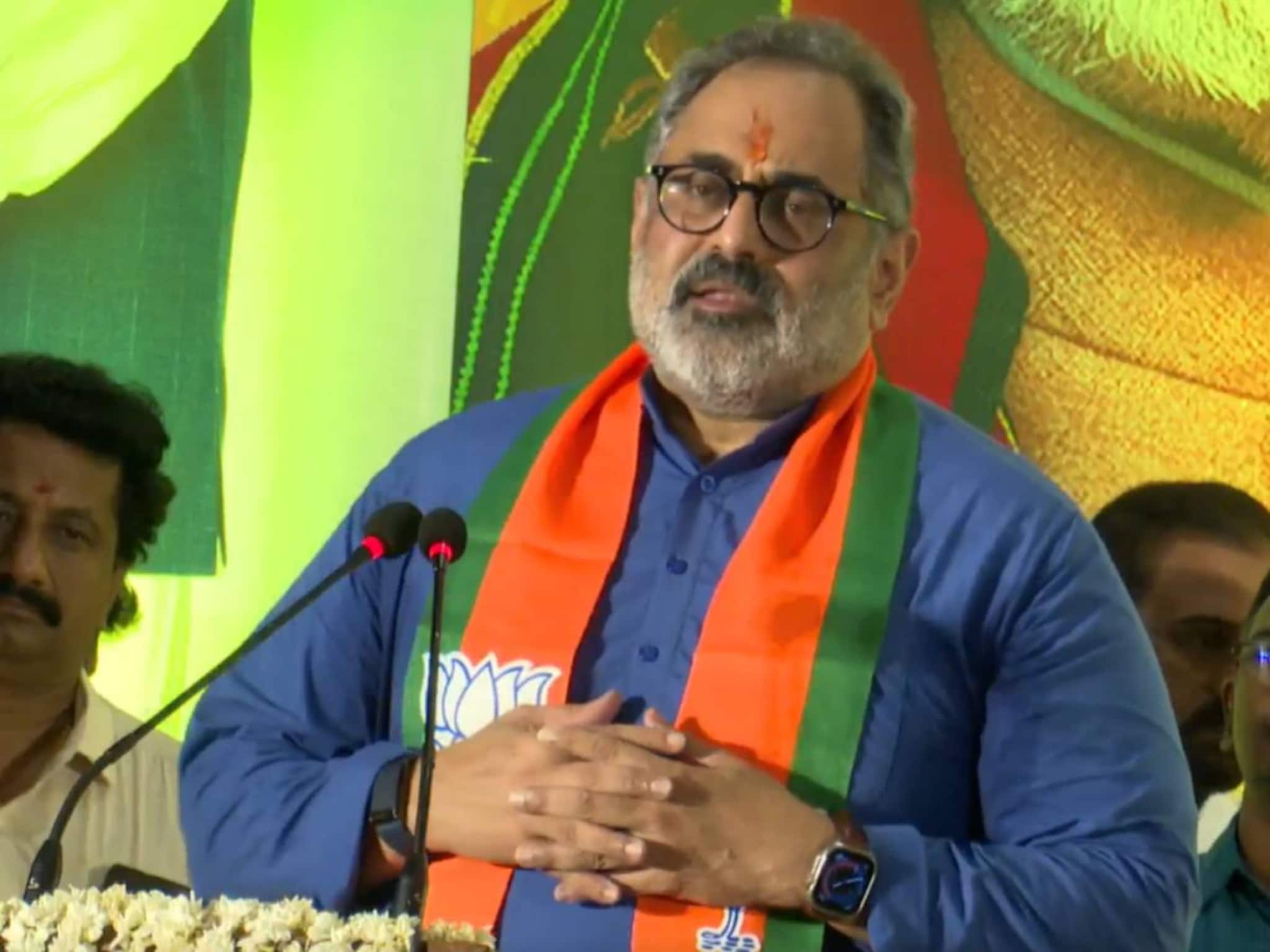 ശബരിമല സ്വര്‍ണ്ണക്കൊള്ളയില്‍ കേന്ദ്രം ഇടപെടണം; ആവശ്യം ഉന്നയിച്ച് ബി.ജെ.പി.കേന്ദ്ര ആഭ്യന്തരമന്ത്രിക്ക് കത്തയച്ചു