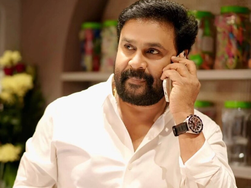 ദിലീപ് അടുത്തതായി രണ്ടു സിനിമകളുടെ റിലീസിനായി കാത്തിരിക്കുകയാണ്. പ്രിൻസ് ആൻഡ് ഫാമിലി എന്ന ചിത്രമാകും ആദ്യം റിലീസ് ചെയ്യുക. അതിനു ശേഷം ഭ.ഭ.ബ. എന്ന സിനിമ വരും. സ്ഥിരം ദിലീപ് ചേരുവകള്&#x200d; ചേർന്ന ഒരു കുടുംബ ചിത്രമാണ് പ്രിൻസ് ആൻഡ് ഫാമിലി എന്നാണ് സൂചന. ബിന്റോ സ്റ്റീഫൻ സംവിധാനം ചെയ്യുന്ന ചിത്രം ലിസ്റ്റിൻ സ്റ്റീഫന്റെ നേതൃത്വത്തിലാണ് നിർമാണം