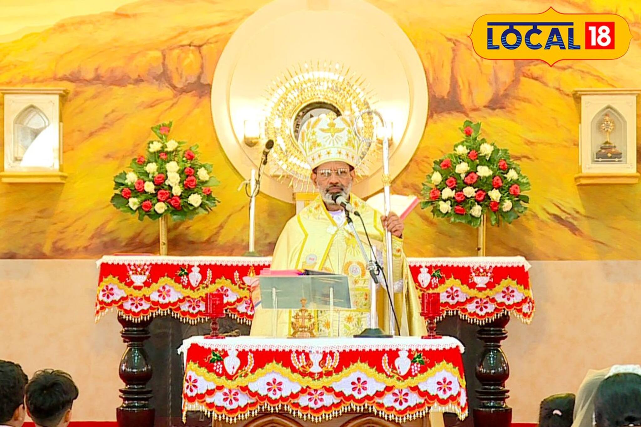 കുറ്റിപ്പുറം സെൻ്റ് ജോസഫ് ദേവാലയത്തിൻ്റെ വെഞ്ചരിപ്പും പുനപ്രതിഷ്ഠയും നിർവഹിച്ച് റെമിജിയോസ്യ ഇഞ്ചനാനിയിൽ