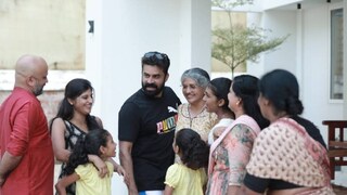 മദർ മേരി മദർ മേരി