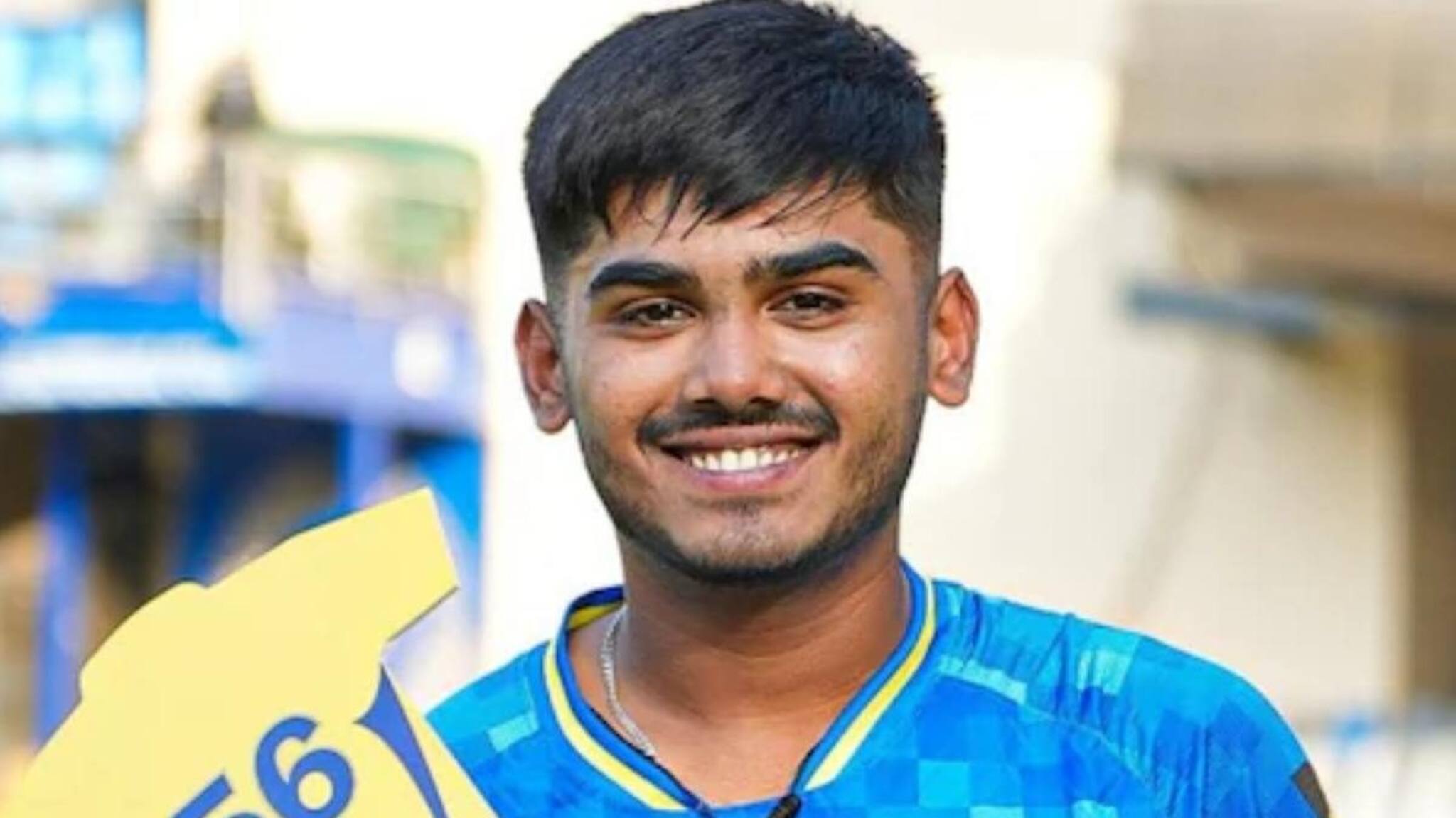 ആയുഷ് മാത്രെ: ചെന്നൈ സൂപ്പര്‍ കിംഗ്‌സിനുവേണ്ടി കളത്തിലിറങ്ങിയ 17 വയസ്സുകാരന്‍