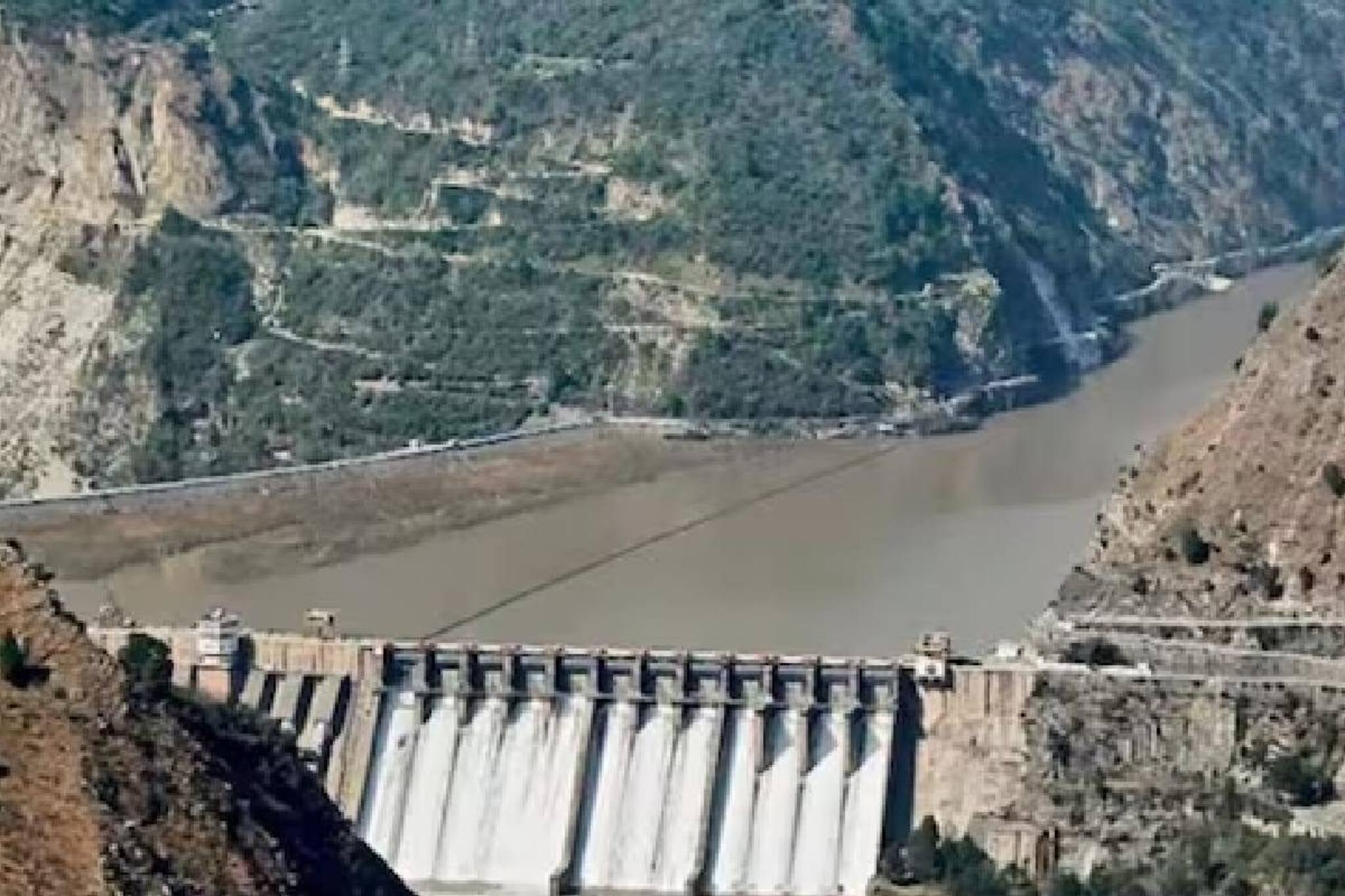 പാക്കിസ്ഥാനെ സമ്മര്‍ദത്തിലാക്കാന്‍ ഇന്ത്യ  ഏതൊക്കെ ജലവൈദ്യുത പദ്ധതികള്‍ ഉപയോഗപ്പെടുത്തും?