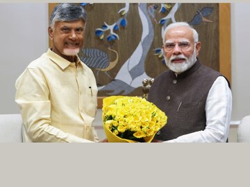 News18
