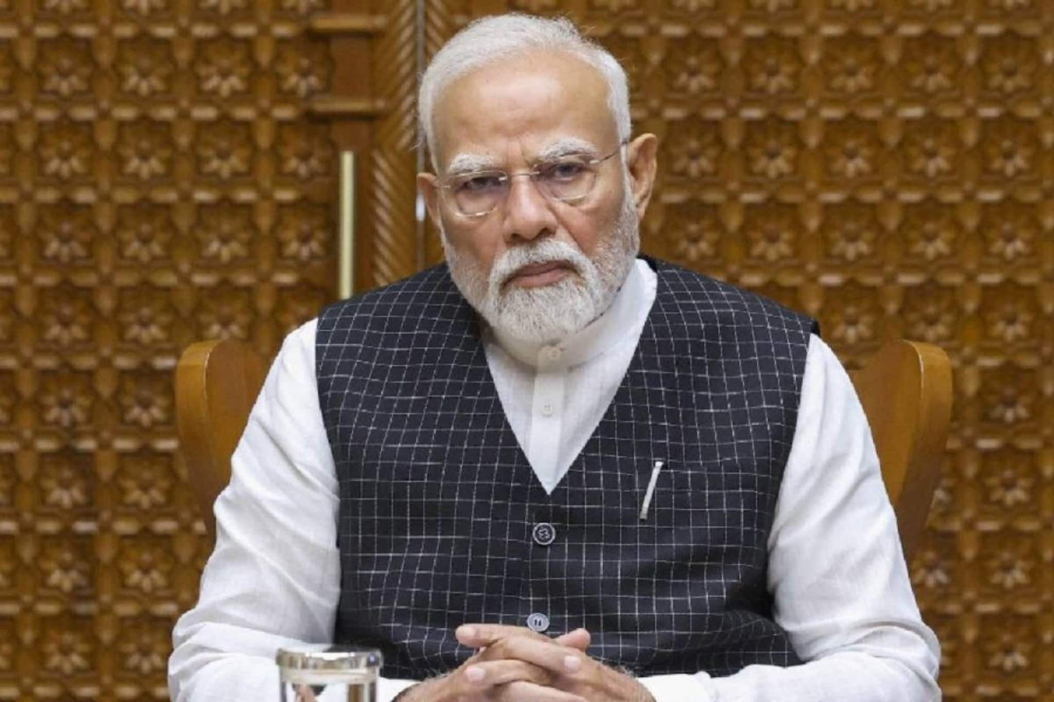 'മനുഷ്യത്വ വിരുദ്ധ ആശയങ്ങളിൽനിന്നു യുവതലമുറയെ രക്ഷിക്കേണ്ടതുണ്ട്';വേവ്സ് 2025 ഉച്ചകോടിയിൽ പ്രധാനമന്ത്രി