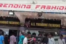 ഒരു രൂപയ്ക്ക് വസ്ത്രം! ഹൈദരാബാദിലെ തുണിക്കടയുടെ ഓഫർ; പിന്നെ സംഭവിച്ചത്...