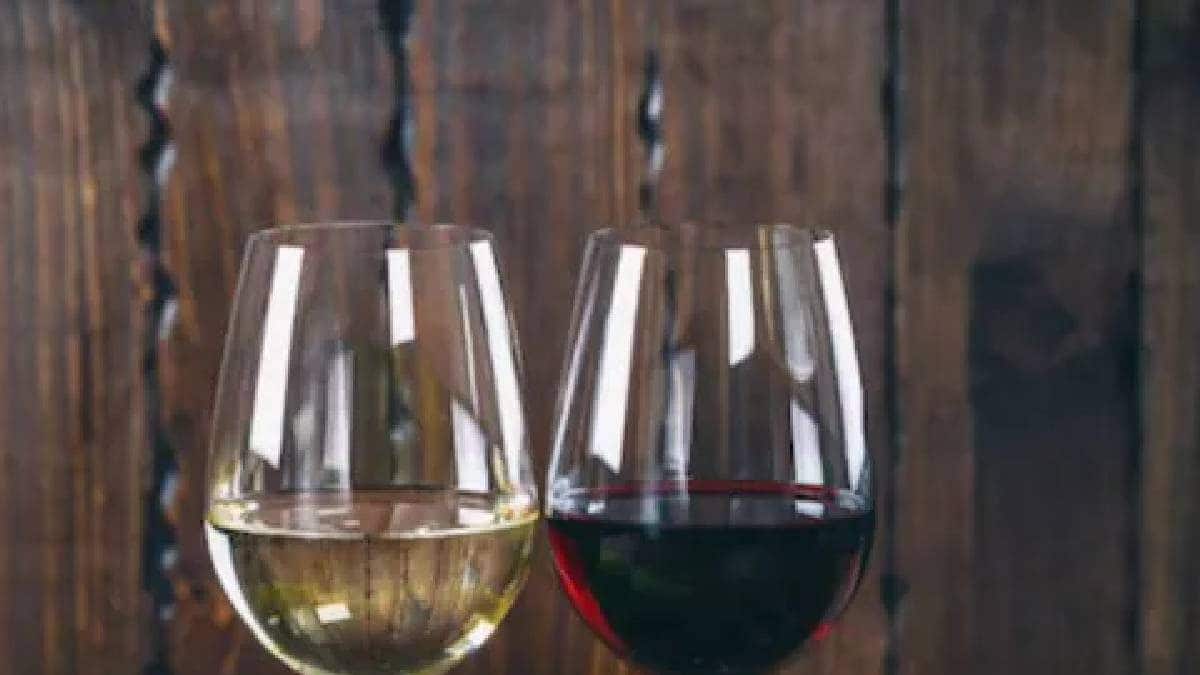 それで、誰もワインを飲まなかったのですか？ Gwannal Sarers 60年低い世界のワイン販売は60年で最低に達しました