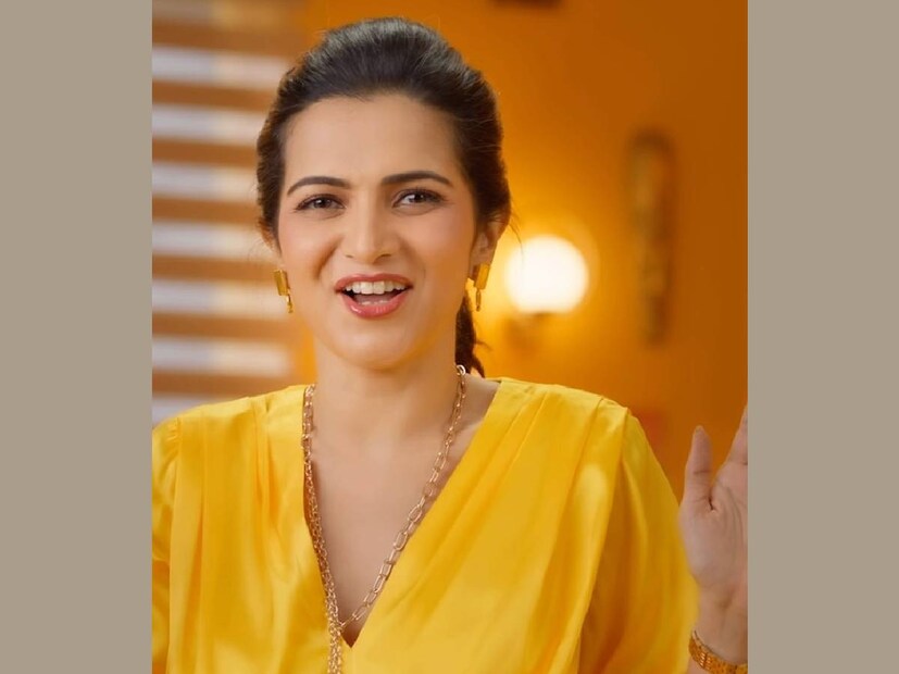 നയൻ‌താര എന്നല്ല, ചില മലയാള താരങ്ങളുടെ പേരിലും ഇത്തരമൊരു പ്രചാരണം സിനിമയ്ക്ക് പുറത്തു ചിലർ പറഞ്ഞ് പരത്തുന്നുണ്ട്. അത് തന്നെയാണ് ഇപ്പോൾ താരത്തെറിക്കുറിച്ച് പ്രത്യേകിച്ച് ഉറവിടം ഏതെന്നു ഉറപ്പില്ലാത്ത നിലയിൽ വരുന്നതും. അതേപ്പറ്റി ദിവ്യദർശിനി വിശദമാക്കുന്നു. ഒരിക്കൽ താൻ ഒരു വേഷം ധരിച്ചു വന്നതും അത് മാറ്റിവരാൻ ഒരാൾ ആവശ്യപ്പെട്ടു. എന്നാൽ, അത് നയൻ‌താര പറഞ്ഞ് ചെയ്യിച്ചു എന്ന നിലയിൽ എവിടെനിന്നുമോ വാർത്ത പുറത്തു വന്നു എന്ന് ദിവ്യദർശിനി പറയുന്നു
