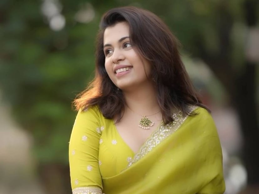 മുൻ ജീവനക്കാരികളിൽ ഒരാൾ അവരുടെ ഫോൺപേ അക്കൗണ്ട് പോലും 'ഒബൈഓസി' എന്ന പേര് നൽകിയാണ് തട്ടിപ്പ് നടത്തിയത്. ഏറ്റവും കുറഞ്ഞത് ആയിരങ്ങളിൽ ആരംഭിക്കുന്ന തുകകളാണ് ഇത്തരത്തിൽ മറ്റാരുടെയോ അക്കൗണ്ടിൽ വന്നുപതിച്ചത്. തട്ടിപ്പുകാരെ കൈകാര്യം ചെയ്ത് കഴിഞ്ഞു എന്ന് ദിയ കൃഷ്ണ. ഓൺലൈൻ വഴിയും വാട്ട്സ്ആപ്പ് വഴിയും സ്വീകരിച്ച ഓർഡറുകൾ എത്രയും വേഗം ഉടമസ്ഥരിൽ എത്തിക്കും എന്നും ദിയ കൃഷ്ണ വ്യക്തമാക്കി. ഇത് ദിയ അറിയാതെയുള്ള തട്ടിപ്പെന്ന് കസ്റ്റമേഴ്‌സിന് മനസിലാക്കികൊടുക്കാനും ദിയ കൃഷ്ണ സമയം കണ്ടെത്തി
