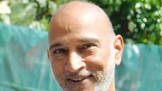 അമേയ് ഖുറേസി അമേയ് ഖുറേസി