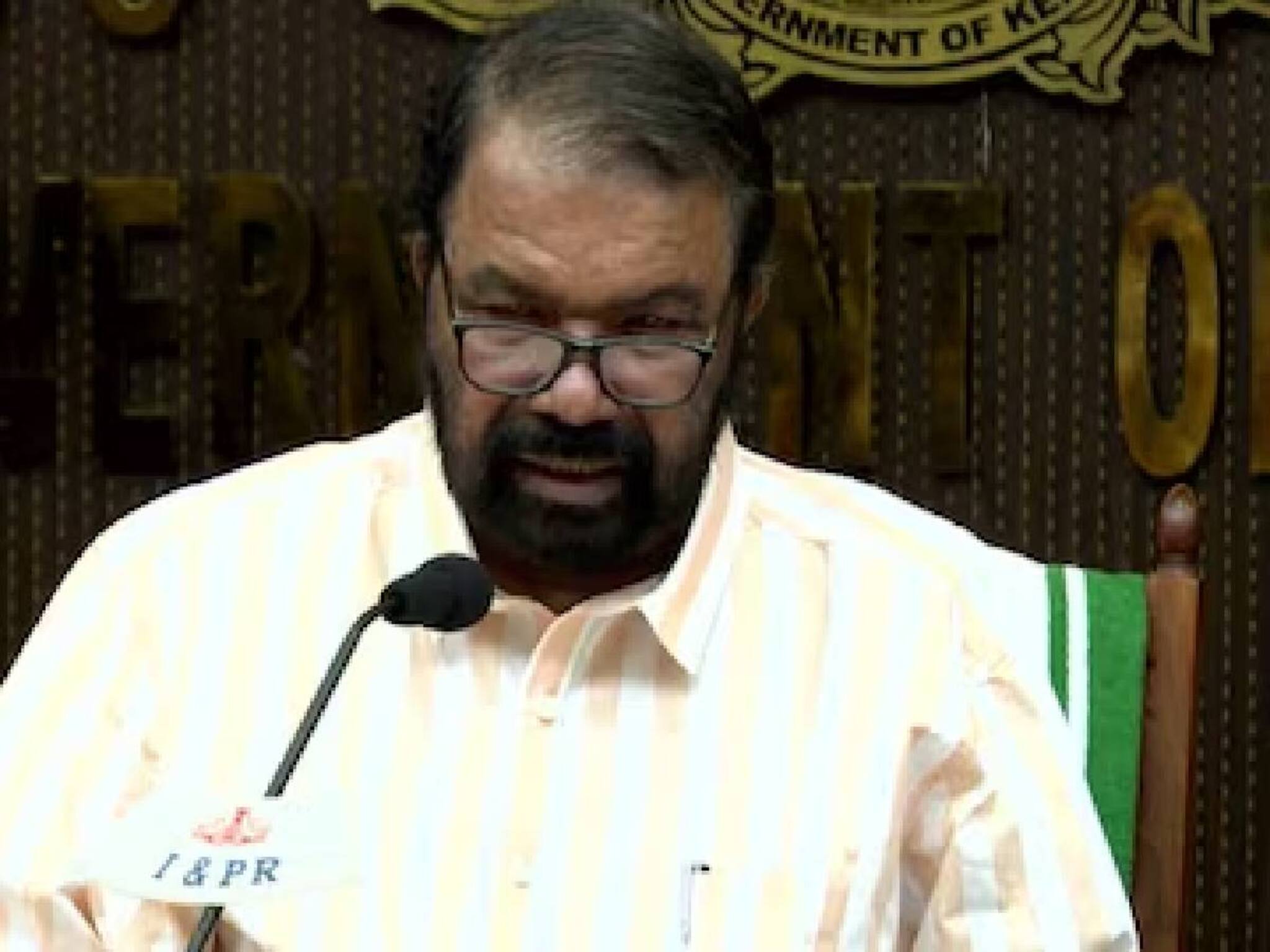 എസ്എസ്എൽസി പരീക്ഷാ മാര്‍ച്ച് 5 മുതൽ 30 വരെ; ഹയർസെക്കൻഡറി പരീക്ഷാ തീയതിയും പ്രഖ്യാപിച്ചു