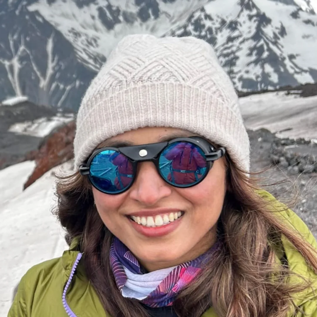 Safrina Latheef: എവറസ്റ്റിന്റെ നെറുകയിൽ ചുംബിച്ച് മലയാളി പെണ്ണ്; അപൂർവ നേട്ടവുമായി സഫ്രീന ലത്തീഫ്