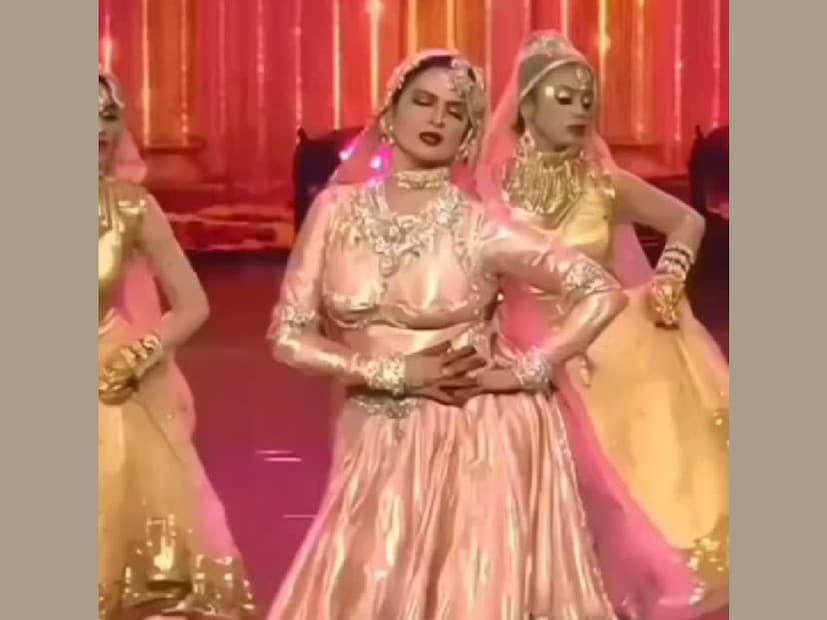 ഭാനുരേഖ- അമിതാഭ് ബച്ചൻ ജോഡി ശ്രദ്ധ പിടിച്ചുപറ്റി എന്ന് മാത്രമല്ല, ആരാധകരെ ആവേശഭരിതരാക്കി മാറ്റുകയുമുണ്ടായി. ഹിന്ദി സിനിമയിലെ ഒരു സുവർണ്ണ കാലഘട്ടത്തിന്റെ പ്രതീകമായി മാറി ഈ ജോഡി. സിനിമാ മേഖലയിലെ 25 വർഷത്തെ തന്റെ കരിയാറിനെക്കുറിച്ച് റെഡിഫിന് നൽകിയ പ്രത്യേക അഭിമുഖത്തിൽ, രേഖ ഒരിക്കൽ തന്റെ സിനിമാ യാത്രയെക്കുറിച്ച് ചില വ്യക്തിപരമായ ഉൾക്കാഴ്ചകൾ പങ്കുവെക്കുകയും ചെയ്തു (തുടർന്ന് വായിക്കുക)