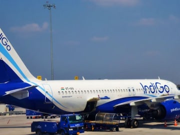 The Directorate General of Civil Aviation (DGCA) has tightened the deadline for Indian airline IndiGo to sever ties with Turkish Airlines.
