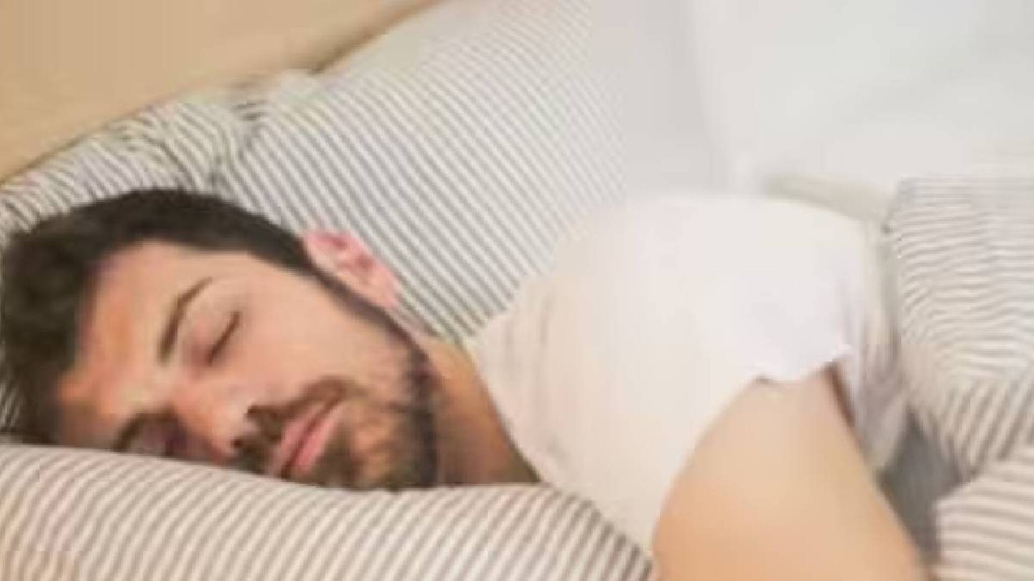 ഉറക്കം നാല് മണിക്കൂര്‍ മാത്രം മതിയോ? ഉറക്കത്തെ ബാധിക്കുന്ന ജനിതകമാറ്റം കണ്ടെത്തി