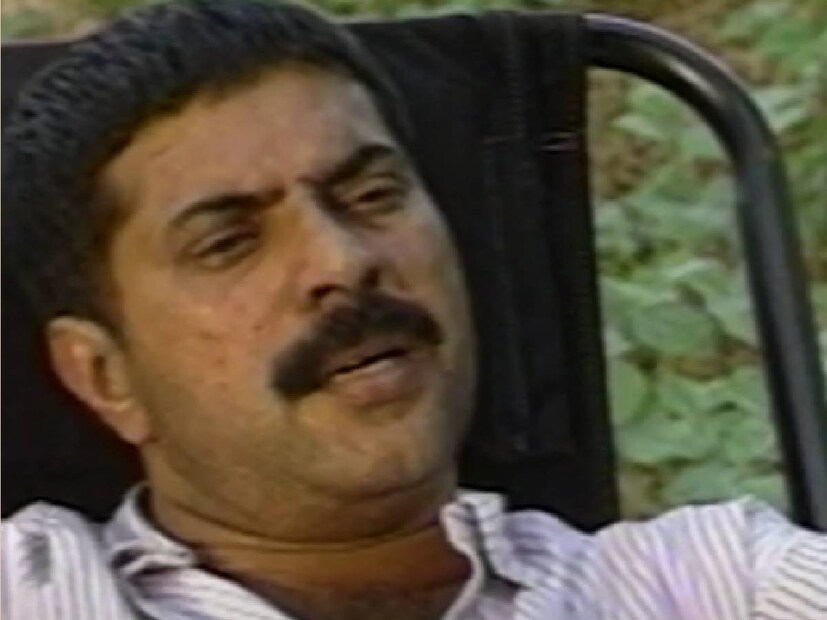 Mammootty, actor Mammootty , Mammootty anger issues, Mammootty angry on fan , Mammootty angry reaction ,Mammootty remuneration, Mammootty networth, Mammootty financial issues , Mammootty interviews ,Mammootty old interviews, mammootty, remuneration, financial privacy, celebrity response, lakhs, sreenivasan , actor sreenivasan , sreenivasan talks about mammootty , sreenivasan interview, sreenivasan about mammootty anger issue, Mammootty to how he spend the money, Mammootty esponse goes viral, viral story, മമ്മൂട്ടി , നടൻ മമ്മൂട്ടി , സിനിമ,സിനിമകളിൽ നിന്ന് ലഭിക്കുന്ന പണമൊക്കെ, എന്താണ് ചെയ്യുന്നതെന്ന് ആരാധകൻ,ആരാധകൻ,ചർച്ചയായി താരത്തിന്റെ മറുപടി , മമ്മൂട്ടി വൈറൽ , പൊട്ടിത്തെറിച്ച് മമ്മൂട്ടി , മമ്മൂട്ടി ആസ്തി , ശ്രീനിവാസൻ , നടൻ ശ്രീനിവാസൻ , ശ്രീനിവാസൻ അഭിമുഖം , മമ്മൂട്ടി ദേഷ്യക്കാരൻ , വൈറൽ , മമ്മൂട്ടി, മമ്മൂട്ടി പ്രതിഫലം,