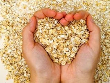 Oats | പതിവായി ഓട്സ് കഴിക്കുന്നത് നല്ലതോ? അറിയാം ഓട്സിന്റെ ഗുണങ്ങൾ Oats | പതിവായി ഓട്സ് കഴിക്കുന്നത് നല്ലതോ? അറിയാം ഓട്സിന്റെ ഗുണങ്ങൾ