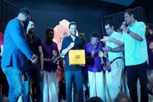 ദുബായിൽ പാക് താരം അഫ്രിദിയെ സ്വീകരിച്ച മലയാളി സംഘടനാ ഭാരവാഹികളുടെ പാസ്പോർട്ട് റദ്ദാക്കണമെന്ന് പ്രധാനമന്ത്രിക്ക് പര