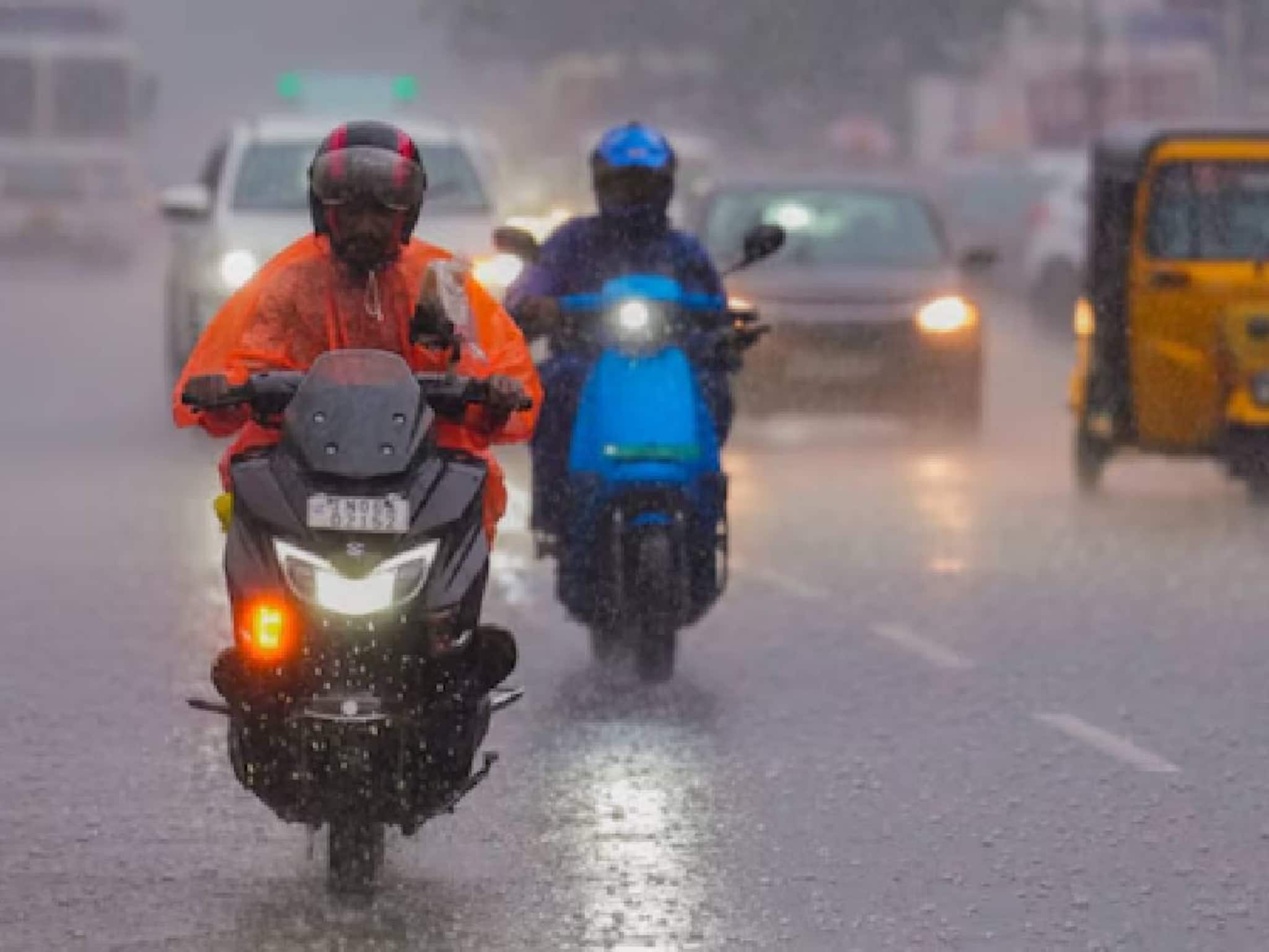 Kerala Weather Update:കേരളത്തിൽ ഇന്ന് ഇടിമിന്നലോടു കൂടിയ ഒറ്റപ്പെട്ട നേരിയ മഴ തുടരും; വിവിധ ജില്ലകളിൽ യെല്ലോ അലർട്ട്