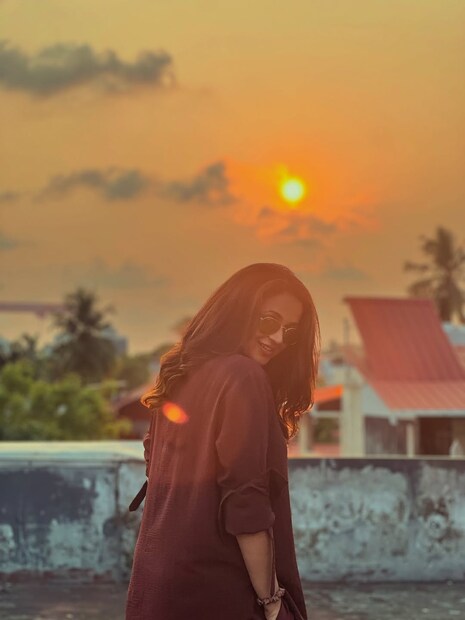  തൃശ്ശൂർ പെരിങ്ങാവ് സ്വദേശിനിയാണ് ഭാവന. യഥാർത്ഥ പേര് കാർത്തിക എന്നാണ്. 2017ൽ ആണ് ഭാവന വിവാഹതിയായത്. കന്നഡ ചലച്ചിത്ര നിർമ്മാതാവ് നവീൻ ആണ് ഭാവനയുടെ ജീവിതപങ്കാളി.