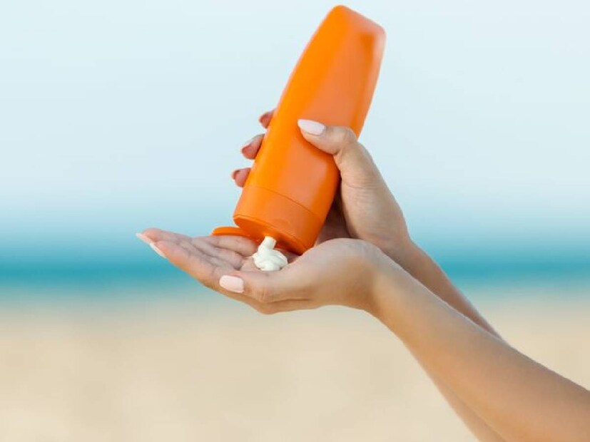 side effects of sunscreen, negative effects of sunscreen, negative impact of sunscreen, why shouldn't you use sunscreen, basic skincare, skincare tips, sunscreen, sunscreen for skin,fun in the sun, Sunscreen, Tanning, Skin Care, Skin types, sunscreen myths, dermatologists, best skincare for oily skin, best skincare brands, tips for clear skin, how to get healthy skin, best sunscreen for face, സൺസ്‌ക്രീൻ, പാർശ്വഫലങ്ങൾ , അലർജി മുതൽ, സ്തനാർബുദം ,കാര്യങ്ങൾ അറിഞ്ഞിരിക്കണം,സൺസ്‌ക്രീൻ ഗുണങ്ങൾ , സൺസ്‌ക്രീൻ നെഗറ്റീവ് വശങ്ങൾ , സൺസ്‌ക്രീൻ ബ്രാൻഡ് ,സൺസ്‌ക്രീൻ വില , സൺസ്‌ക്രീൻ ടിപ്സ് 