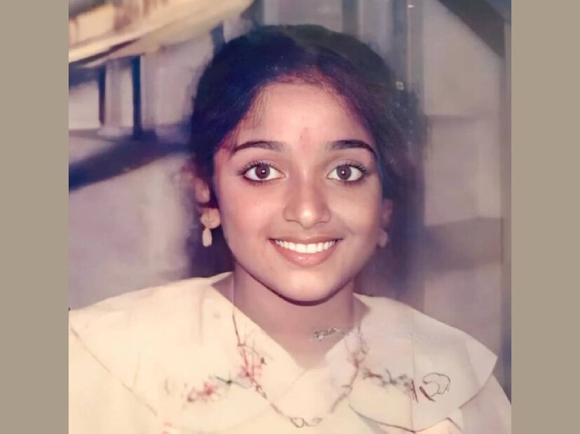 മലയാളം പറയുമെങ്കിലും, സ്വാഭാവികമായ ശൈലിക്ക് പുറത്തുള്ള കാവ്യാ മാധവന്റെ നീലേശ്വരം സ്ലാംഗ് സെറ്റുകളിൽ പലപ്പോഴും ചിരി പടർത്തിയിട്ടുണ്ട്. ബസ് ഇടിക്കാൻ വരും എന്നതിന് ബസ് കുത്താൻ വരും എന്നൊക്കെ സെറ്റിൽ ചെന്ന് പറഞ്ഞ് കാവ്യ മറ്റുള്ളവരെ ചിരിപ്പിച്ച കാര്യം ഒരിക്കൽ കുഞ്ചാക്കോ ബോബൻ തുറന്ന് പറഞ്ഞിരുന്നു. സെറ്റുകളിൽ പലപ്പോഴും മകളുടെ ഒപ്പമുണ്ടായിരുന്നത് അമ്മ ശ്യാമളയെങ്കിലും, മാധവേട്ടൻ എന്ന പേര് പറഞ്ഞാൽ നിരവധിപ്പേർക്ക് കാവ്യയുടെ പിതാവ് മാധവനെ അറിയാൻ കഴിഞ്ഞേക്കും. വളരെ പഴയ ഒരഭിമുഖത്തിൽ കാവ്യ മാധവൻ തന്റെ അച്ഛനെക്കുറിച്ച് പറഞ്ഞ ഒരു കാര്യമുണ്ട് 