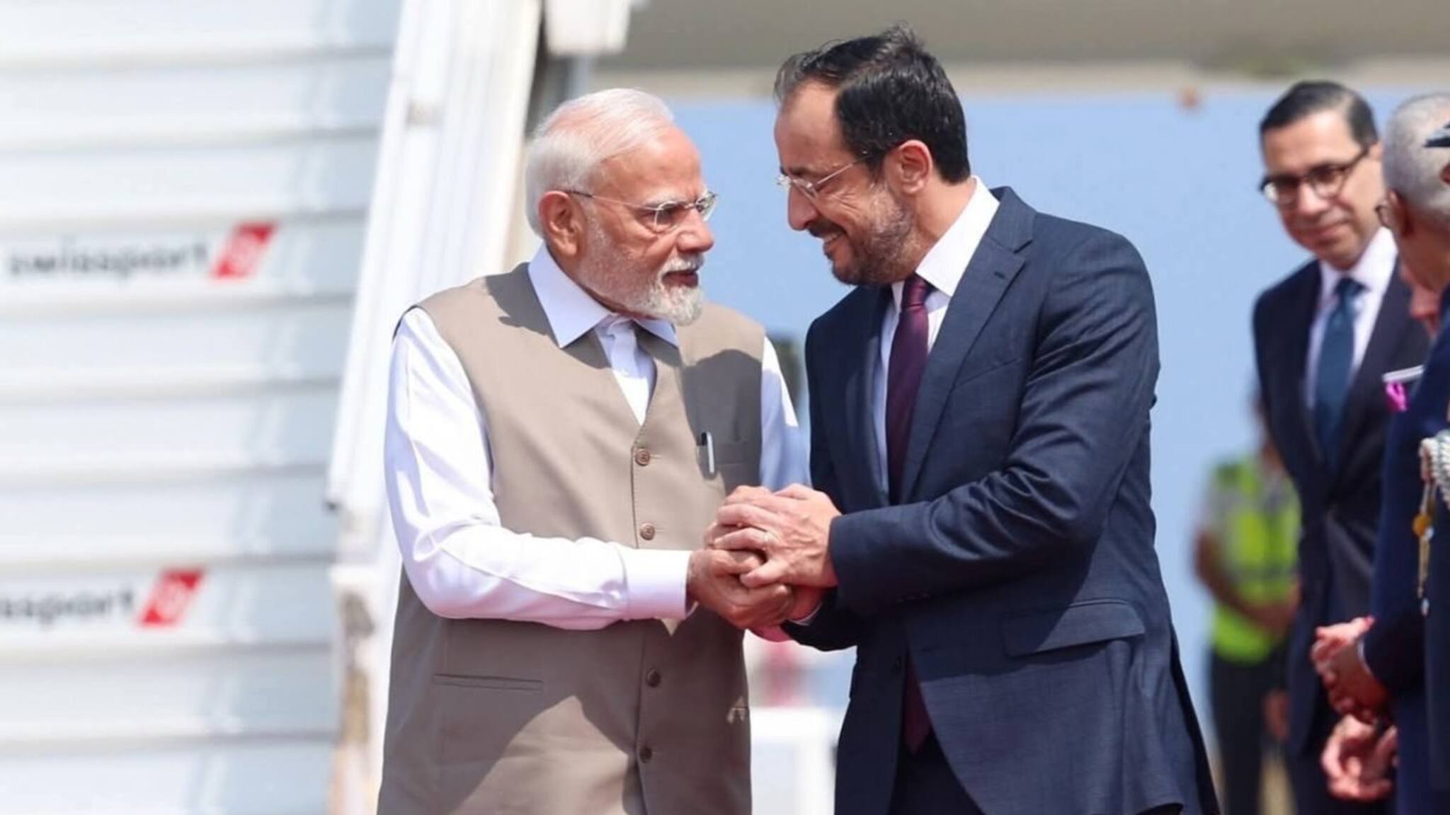 പ്രധാനമന്ത്രി നരേന്ദ്ര മോദിക്ക് സൈപ്രസിൽ ഊഷ്മള വരവേൽപ്