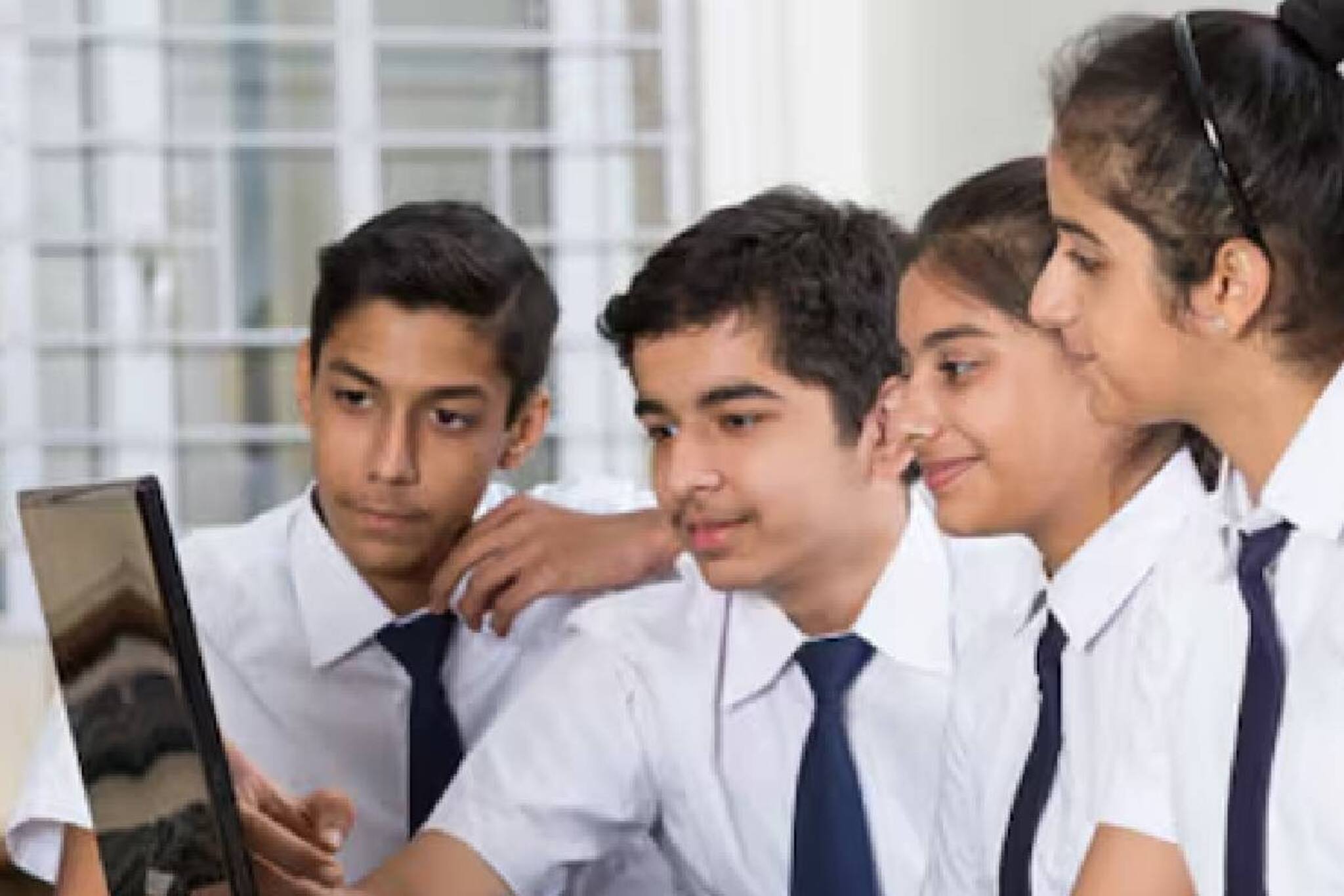 സിബിഎസ്ഇ 10-ാം ക്ലാസ് പരീക്ഷ വര്‍ഷം രണ്ട് തവണയെഴുതാം; ആദ്യ ഘട്ട പരീക്ഷ ഫെബ്രുവരിയില്‍