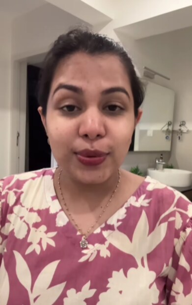  നടൻ കൃഷ്ണ കുമാറിന്റെ മകൾ ദിയയുടെ സ്ഥാപനത്തിലെ മുൻ ജീവനക്കാർ പണം മോഷ്ടിച്ചതിനെ തുടർന്നുള്ള സംഭവങ്ങളാണ് സമൂഹമാധ്യമങ്ങളിൽ ചർച്ചയാകുന്നത്. ഇതിനെ ചുറ്റിപ്പറ്റിയുള്ള വാർത്തകളും വീഡിയോകളും ഇന്നലെ മുതൽ പുറത്തു വന്നിരുന്നു. ഇപ്പോഴിതാ, ഈ മൂന്ന് ജീവനക്കാരെ ദിയയുടെ മൂത്ത സഹോദരിയായ അഹാന കൃഷ്ണ ചോദ്യം ചെയ്യുന്ന വീഡിയോയാണ് ഇവരുടെ അമ്മ സിന്ധു കൃഷ്ണ പുറത്തു വിട്ടിരിക്കുന്നത്.