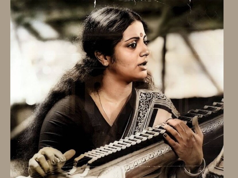 പ്രണയം കൊടുമ്പിരി കൊണ്ടപ്പോഴും, കമലും ശ്രീവിദ്യയും തമ്മിൽ ഒന്നിക്കുന്നതിൽ എതിർപ്പ് പ്രകടിപ്പിച്ചവരിൽ ശ്രീവിദ്യയുടെ അമ്മയുമുണ്ടായിരുന്നു. ഈ പ്രണയത്തെക്കുറിച്ച് അവർ രണ്ടുപേരും പിൽക്കാലങ്ങളിൽ അഭിമുഖങ്ങളിൽ വെളിപ്പെടുത്തൽ നടത്തിയിരുന്നു. ഇരുവരും അവരുടെ കരിയറുകളിൽ മികച്ച നിലയിൽ ഉയർന്നു വരുന്ന വേളയിലായിരുന്നു പ്രണയം. ഒരിക്കലും ശ്രീവിദ്യയെ കുറ്റപ്പെടുത്തുന്ന നിലയിൽ കമൽ ഇതേപ്പറ്റി സംസാരിച്ചിട്ടില്ല. പിന്നീട് കമൽ വാണി ഗണപതിയെ വിവാഹം ചെയ്തു (തുടർന്ന് വായിക്കുക)
