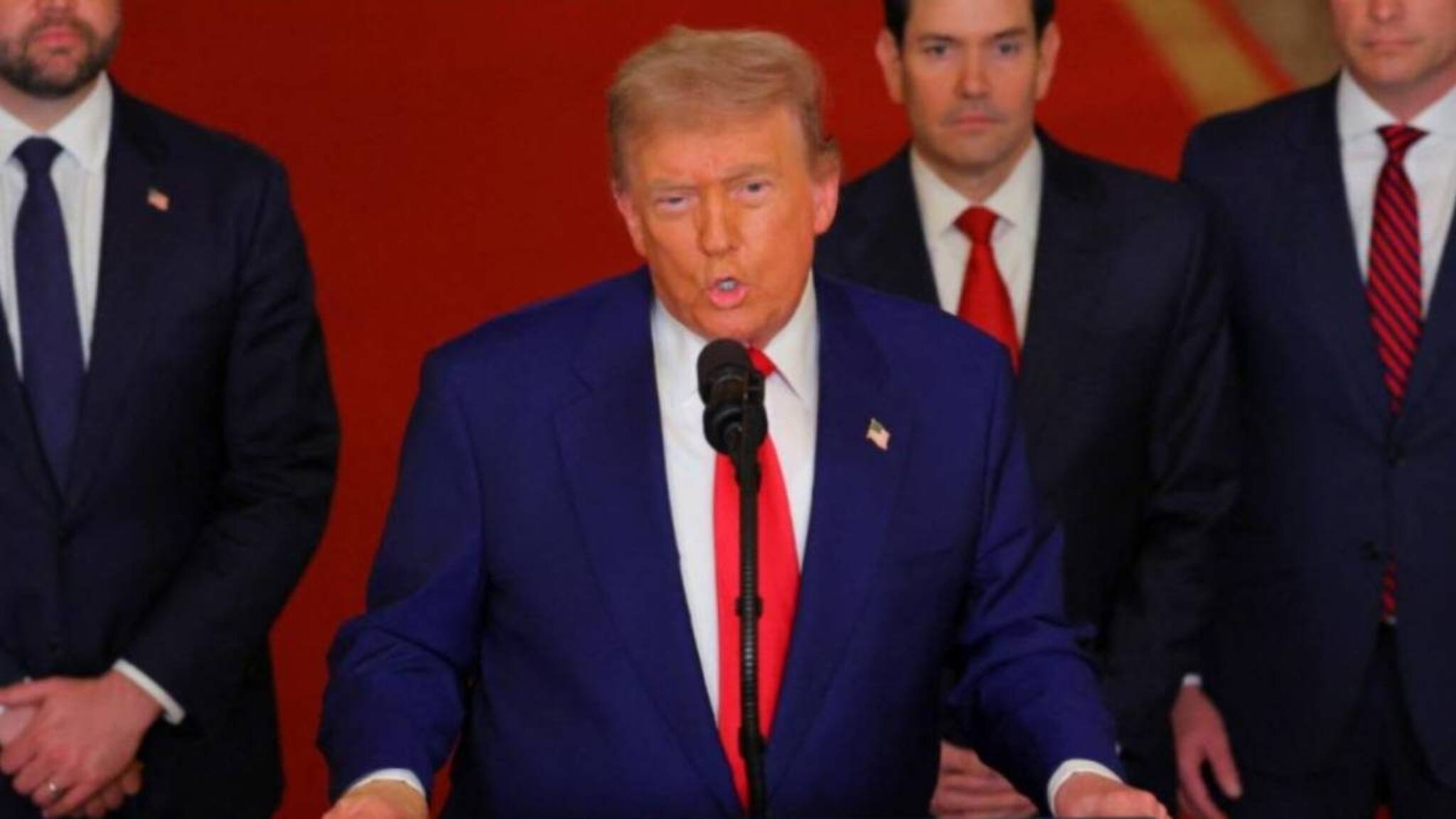 ഇറാൻ - ഇസ്രായേൽ വെടിനിർത്തലിന് ധാരണയായെന്ന് ഡോണൾഡ് ട്രംപ്; '24 മണിക്കൂറിനുള്ളിൽ യുദ്ധം അവസാനിക്കും'