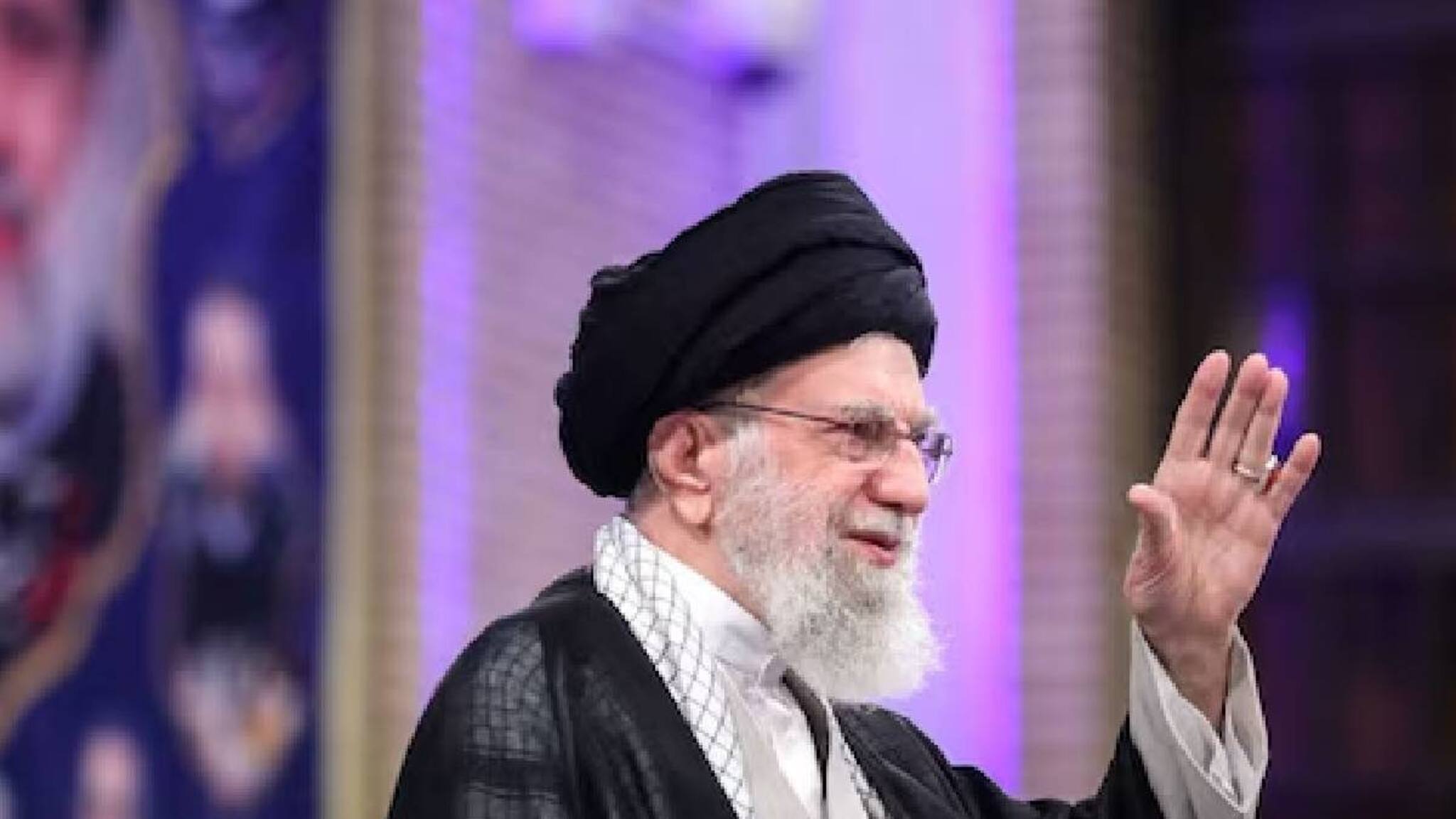 വധ ഭീഷണികൾക്കിടെ ഖമനേയി ഇറാന്റെ അടുത്ത പരമോന്നത നേതാവിന്റെ പേര് നിർദേശിച്ചതായി റിപ്പോർട്ട്; മകൻ പട്ടികയിലില്ലെന്ന് സൂചന