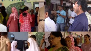 നിലമ്പൂരിൽ വോട്ട് ചെയ്യാനെത്തിയവർ