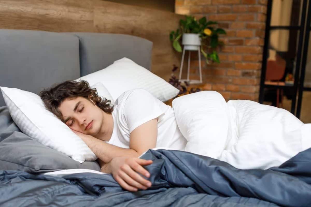 Sleep Banking: എന്താണ് സ്ലീപ്പ് ബാങ്കിംഗ്? ഉറക്കക്കുറവുള്ളവർ ഇതൊന്നു പരീക്ഷിച്ചു നോക്കൂ