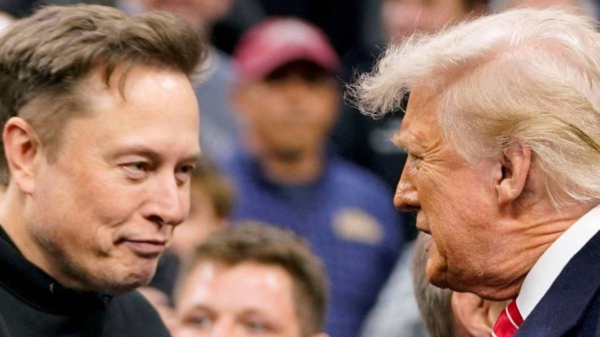 'ട്രംപും മസ്കും തമ്മിലടിച്ച് പിരിഞ്ചു'; ഭീഷണിയും വെല്ലുവിളിയുമായി ഇരുവരും ഒപ്പം ലൈംഗിക പീഡന ആരോപണവും