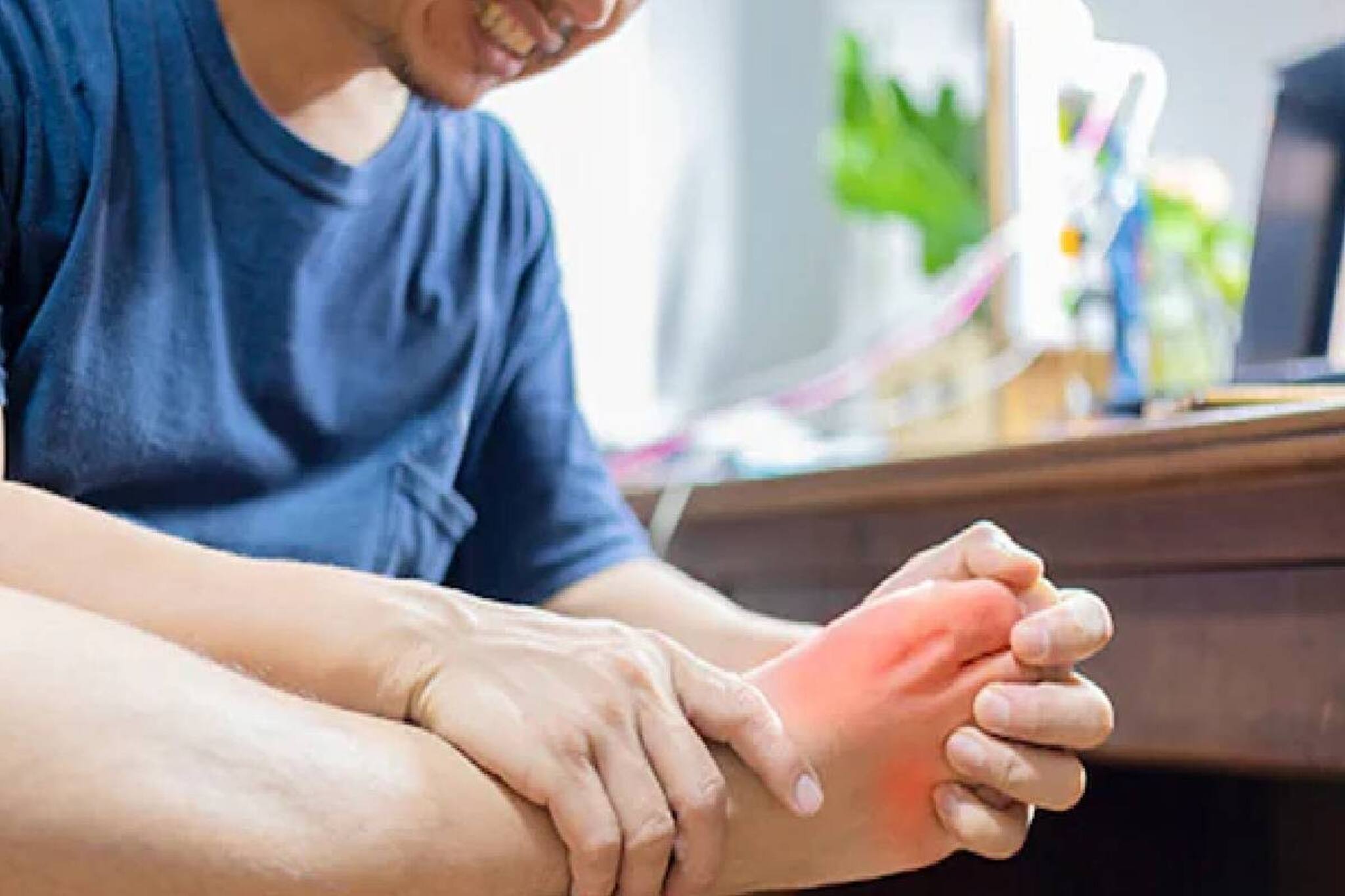 Uric Acid| ഈ ലക്ഷണങ്ങൾ അനുഭവപ്പെടുന്നോ? യൂറിക് ആസിഡ് ആകാം; ആരോ​ഗ്യ വിദ​ഗ്ദ്ധനെ കാണാൻ മറക്കല്ലേ