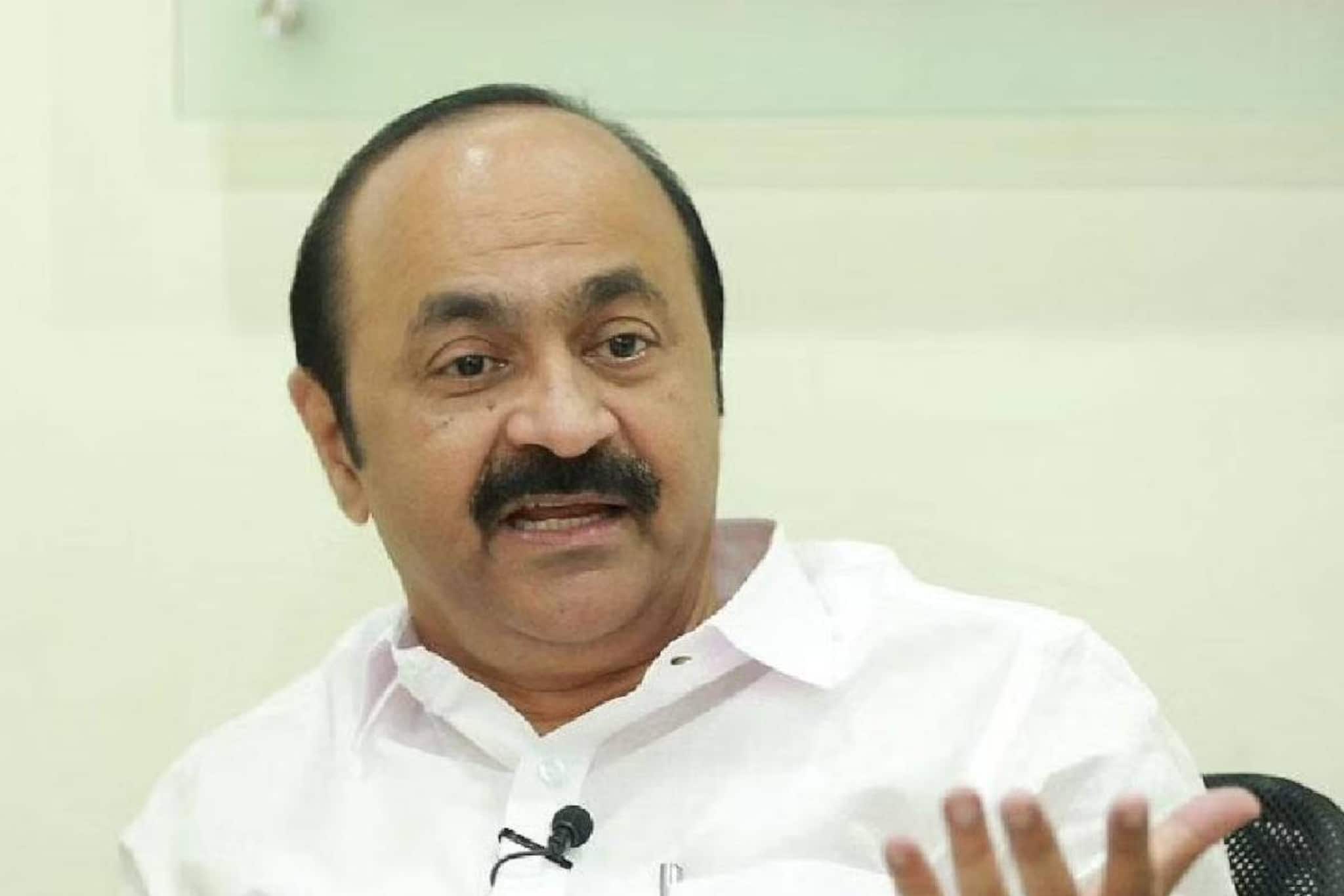 'ഒരു കാര്യത്തിന് എങ്ങനെ രണ്ട് പ്രാവശ്യം നടപടിയെടുക്കും'; രാഹുൽ മാങ്കൂട്ടത്തിൽ വിഷയത്തിൽ വി ഡി സതീശൻ