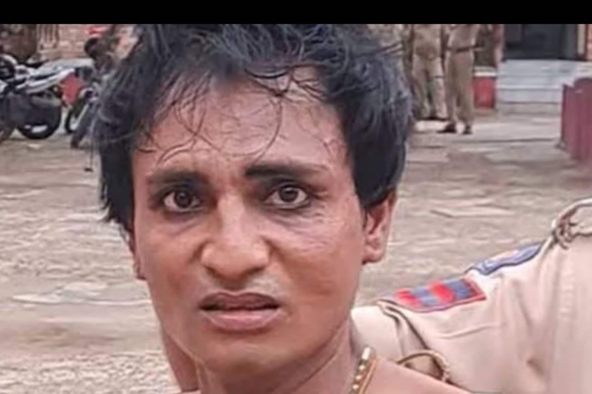 സാരിയുടുത്ത് സിന്ദൂരതിലകവും താലിയുമണിഞ്ഞ സ്ത്രീ; പോലീസ് എത്തിയപ്പോൾ 13 ക്രിമിനൽ കേസിലെ പ്രതിയായ പുരുഷൻ