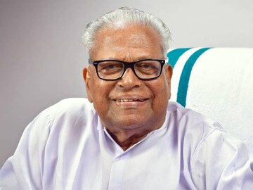 വി എസ് അച്യുതാനന്ദൻ