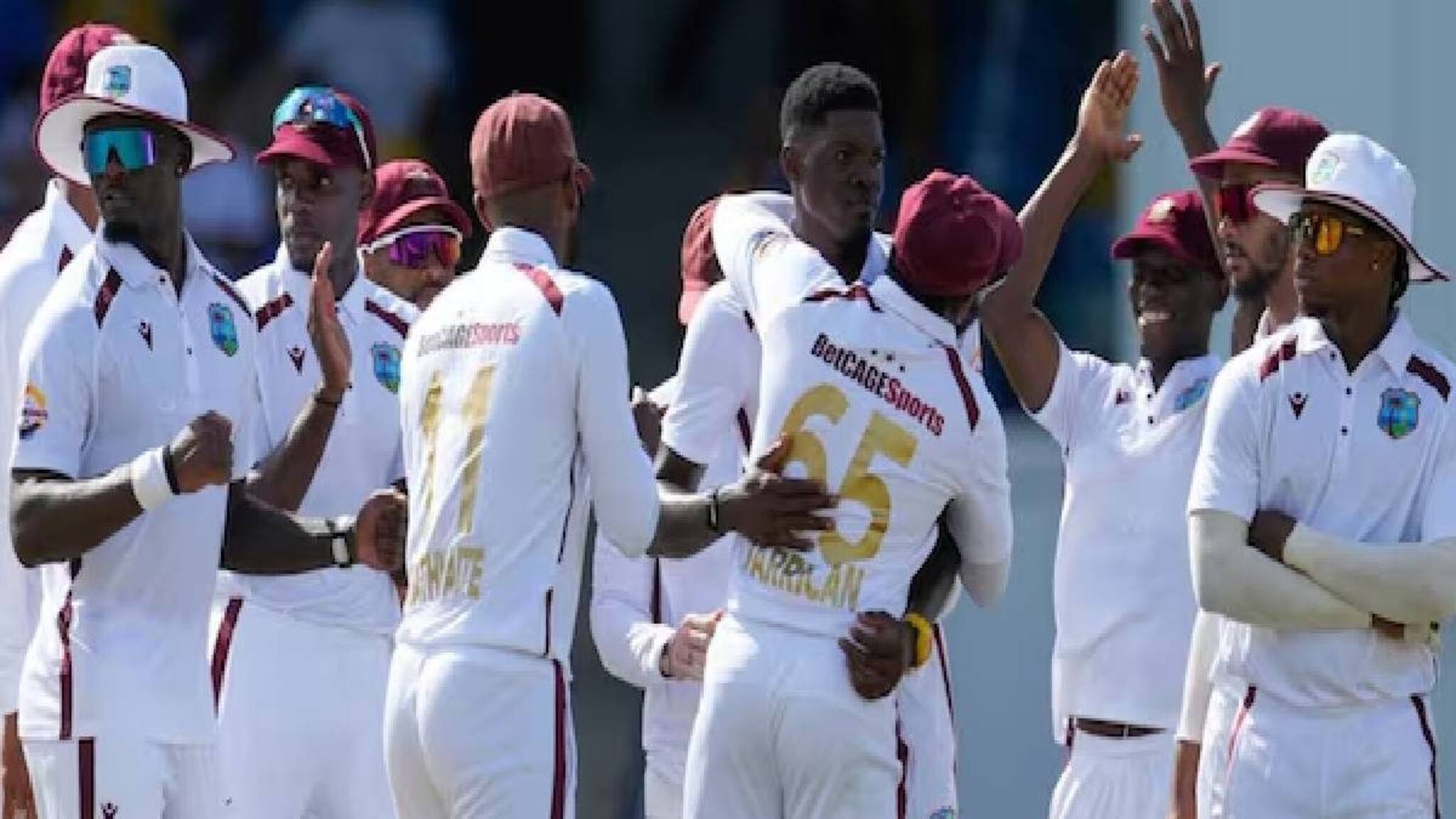 വെസ്റ്റിൻഡീസ് ക്രിക്കറ്റ് ടീമിലംഗമായ സൂപ്പർതാരം ലൈംഗികമായി പീഡിപ്പിച്ചെന്ന് 11 സ്ത്രീകൾ