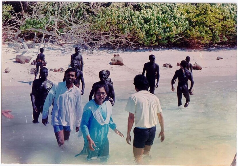 Sentinel Island, Sentinel tribes, tribes, Sentinelese, Know about Sentinel Island, Sentinel Island where no one can enter, If tries death is the prize, Sentinelese Tribes, Sentinel Island latest ,Sentinel Island story, Sentinel Island photos, Sentinel Island viral, Sentinel Island history ,Sentinel Island indian government, Sentinel Island, Andaman Tribes,  Uncontacted Tribes, North Sentinel Island, places where tourism is not allowed, Sentinelese tribe, most aggressive places on earth, places in india where tourists are not allowed, North Sentinel Island, Sentinelese tribe, world’s most isolated tribe, forbidden island India, uncontacted tribes, Andaman and Nicobar Islands, can you visit North Sentinel Island, North Sentinel Island YouTuber arrest, why is North Sentinel Island off-limits, most mysterious places in the world, സെന്റിനൽ ദ്വീപ്, സെന്റിനൽ ദ്വീപിനെ കുറിച്ചറിയാം, ദ്വീപ് , സെന്റിനലീസ് ഗോത്രക്കാർ, ഗോത്ര സമൂഹം , ആൻഡമാൻ ദ്വീപസമൂഹത്തിലെ ,വിദൂര ദ്വീപുകളിൽ, ജരാവകൾ, ആൻഡമാനീസ്, ഒനെഗായ് ജനത, സെന്റിനലീസ്,ഈ ദ്വീപിൽ കാലുകുത്തിയാൽ മരണം ഉറപ്പ്, മരണം ഉറപ്പ്,60,000 വർഷമായി,പുറത്തുനിന്നുള്ളവർ പ്രവേശിക്കാത്ത ,അത്ഭുത ദ്വീപിനെ കുറിച്ചറിയാം, സെന്റിനൽ ദ്വീപ് ചരിത്രം ,സെന്റിനൽ ദ്വീപ് ചിത്രങ്ങൾ ,സെന്റിനൽ ദ്വീപ് ഫോട്ടോസ് ,സെന്റിനൽ ദ്വീപ് വൈറൽ ,സെന്റിനൽ ദ്വീപ് ആദിവാസികൾ 
