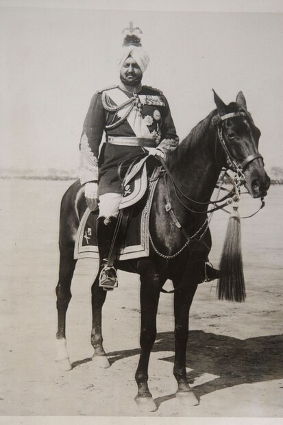 Maharaja Bhupinder Singh, Bhupinder Singh of Patiala, king Bhupinder Singh , Bhupinder Singh  photos, Bhupinder Singh history ,Bhupinder Singh with wives, Bhupinder Singh of Patiala have 10 wives 350 mistresses,350 mistresses, 88 children viral story, മഹാരാജ ഭൂപീന്ദർ സിംഗ് , പട്യാല, പട്യാല ഭൂപീന്ദർ സിംഗ്,ഭൂപീന്ദർ സിംഗ് ഫോട്ടോസ് ,ഭൂപീന്ദർ സിംഗ് ചരിത്രം ,ഭൂപീന്ദർ സിംഗ് രാജാവ് ,ഭൂപീന്ദർ സിംഗ് ഭാര്യമാർ ,ഭൂപീന്ദർ സിംഗ് ഭരണം ,ഭൂപീന്ദർ സിംഗ് ക്രിക്കറ്റ് ,ഭൂപീന്ദർ സിംഗ് വൈറൽ , 10 ഭാര്യമാർ,350 സ്ത്രീകളുമായി ബന്ധം,88 കുട്ടികളുടെ പിതാവ്, പ്രൈവറ്റ് ജെറ്റ് സ്വന്തമാക്കിയ,ഇന്ത്യയിലെ ആദ്യ രാജാവ്
