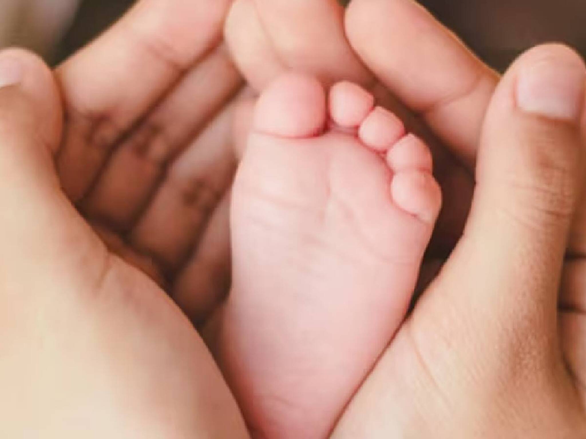 സിസേറിയനിലൂടെ ജനിക്കുന്ന കുഞ്ഞുങ്ങള്‍ ആത്മീയപരമായി കഴിവുള്ളവരാണോ? ഓണ്‍ലൈനില്‍ ചൂടൻ ചര്‍ച്ച