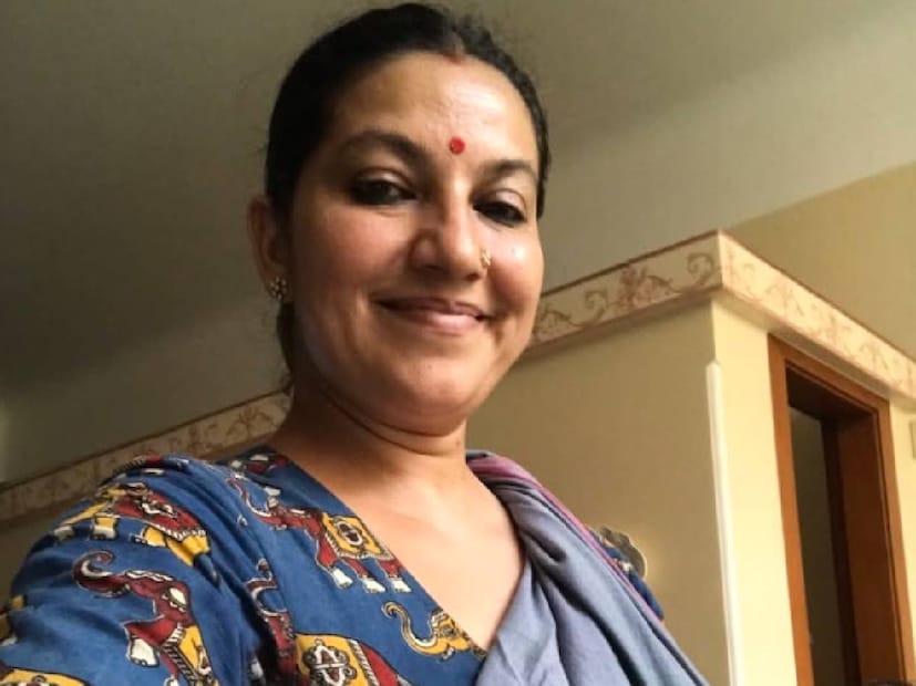 ഓഗസ്റ്റ് മാസം അവസാന വാരമാണ് ഭാവന പ്രസവിച്ചത് എന്നാണ് റിപ്പോർട്ട്. കുഞ്ഞുങ്ങൾ പിറന്നതും വീട്ടിൽ ഒരേസമയം സന്തോഷവും നൊമ്പരവും നിറഞ്ഞു. ഐ.വി.എഫിലൂടെ അമ്മയാവാനുള്ള തീരുമാനത്തിന് ഭാവനയുടെ വീട്ടുകാർ പൂര്ണപിന്തുണയുമായി ഒപ്പമുണ്ടായിരുന്നു. ഗർഭകാലത്തിന്റെ മൂന്നാം ഘട്ടത്തിൽ ഭാവന ചില ആരോഗ്യ പ്രശ്നങ്ങൾ നേരിട്ടിരുന്നു എന്ന് റിപോർട്ടുണ്ട്. പരിശോധനയിൽ ഇരട്ട കുട്ടികളിൽ ഒരാൾക്ക് ആരോഗ്യ പ്രശ്നങ്ങൾ ഉള്ളതായി കണ്ടെത്തി. ആയതിനാൽ, ഭാവനയെ എട്ടാം മാസം ആശുപത്രിയിൽ പ്രവേശിപ്പിച്ചു (തുടർന്ന് വായിക്കുക)