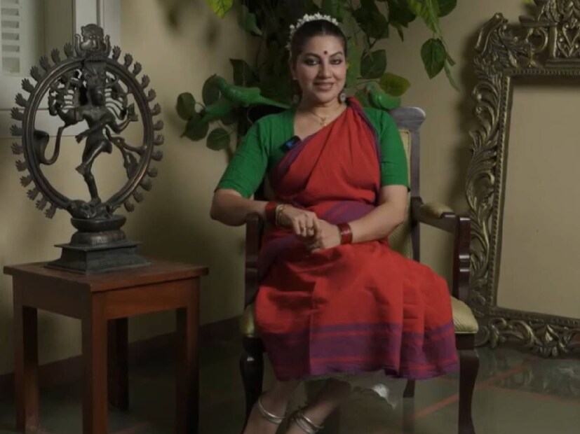 ഈ വർഷത്തിന്റെ രണ്ടാം പകുതിയിൽ താൻ അമ്മയാവും എന്ന സന്തോഷത്തിരയിളക്കത്തിലാണ് ഭാവന ഇപ്പോൾ. എപ്പോഴും കുഞ്ഞുങ്ങളാൽ ചുറ്റപ്പെട്ടിരിക്കാൻ ആഗ്രഹിച്ചയാളാണ് താനെന്നും ഭാവന രാമണ്ണ. ഏറെക്കാലം നിയമത്തിന്റെ സഹായമില്ലാതിരുന്നത് കൂടി  അവിവാഹിതയായ ഭാവന രാമണ്ണയുടെ ഗർഭധാരണം വൈകിച്ചു. എന്നാൽ, നിയമപിന്തുണ കൂടിയായതോടെ അവർ ദൃഢനിശ്ചയത്തോടു കൂടി മുന്നോട്ടു പോയി. ചില ഐ.വി.എഫ്. ക്ലിനിക്കുകൾ താൻ വിവാഹിത അല്ലെന്ന് കേട്ടതും കോൾ പോലും കട്ട് ചെയ്തിരുന്നു എന്നവർ ഓർക്കുന്നു. തീരുമാനത്തെ ചോദ്യം ചെയ്തവരോട് ഈ തീരുമാനത്തിൽ തനിക്ക് വ്യക്തതയും ഉറപ്പും ഉള്ളതായി അവർ പ്രതികരിച്ചു 