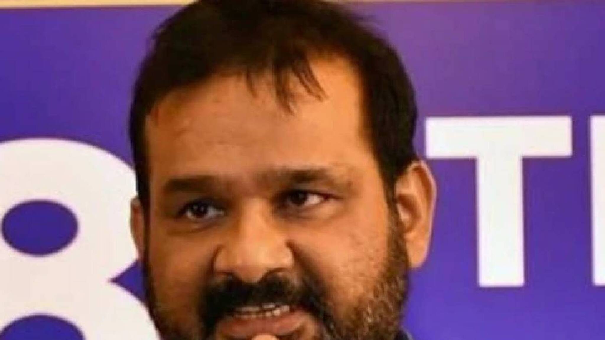 1340 ക്രിക്കറ്റ് ബോളിന് ഒരു കോടി രൂപ; ഹൈദരാബാദ് ക്രിക്കറ്റ് അസോസിയേഷന്‍ പ്രസിഡന്റ് അറസ്റ്റിൽ