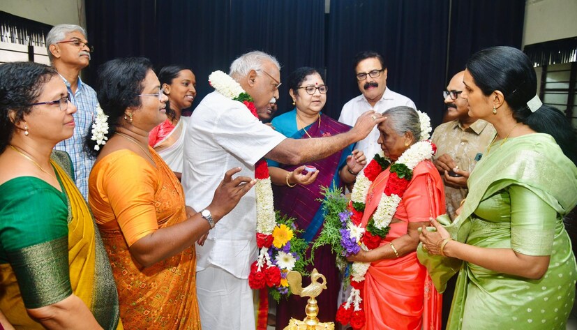  പേരാമംഗലം സ്വദേശിയായ വിജയരാഘവൻ 2019 ലും ഇരിങ്ങാലക്കുട സ്വദേശിയായ സുലോചന 2024 ലുമാണ് തൃശൂർ ഗവൺമെന്‍റ് വൃദ്ധസദനത്തിൽ എത്തിയത്.