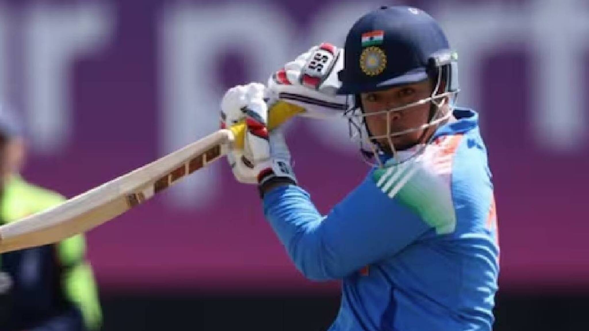 അതിവേഗ സെഞ്ച്വറിയുമായി വീണ്ടും വൈഭവ് സൂര്യവൻഷി; ഇത്തവണ ഇന്ത്യ അണ്ടര്‍ 19 ടീമിനായി