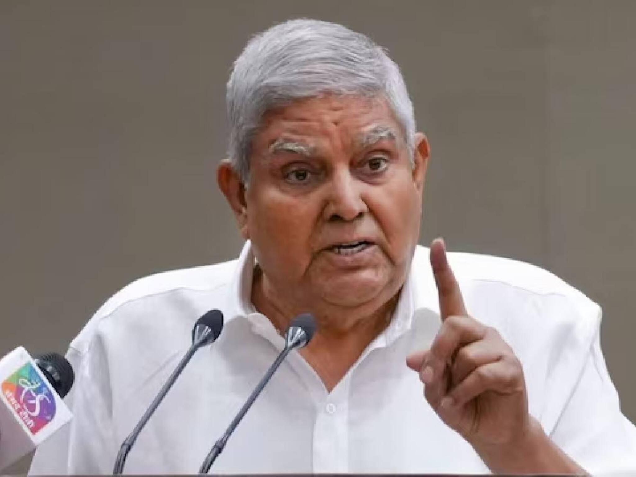 ഉപരാഷ്ട്രപതി ജഗ്ദീപ് ധന്‍ഖറിന്റെ അപ്രതീക്ഷിത രാജി എന്തു കൊണ്ട്? ആരോഗ്യപ്രശ്‌നങ്ങള്‍ക്കപ്പുറവും കാരണമുണ്ടോ?