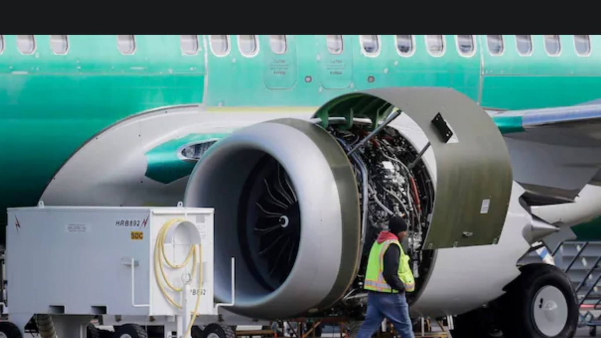 വിമാനത്തിന്റെ എഞ്ചിന് ഒരു മനുഷ്യനെ വലിച്ചെടുക്കാൻ കഴിയുമോ? എത്ര ദൂരത്തുനിന്നുവരെ വലിച്ചെടുക്കും?