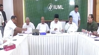 മുൻപ് പലവട്ടം ടേം വ്യവസ്ഥ നടപ്പിലാക്കാൻ ശ്രമിച്ചു അതിനു സാധിക്കാതെ പോയ ചരിത്രമുണ്ട് മുസ്ലിം ലീഗിന് മുൻപ് പലവട്ടം ടേം വ്യവസ്ഥ നടപ്പിലാക്കാൻ ശ്രമിച്ചു അതിനു സാധിക്കാതെ പോയ ചരിത്രമുണ്ട് മുസ്ലിം ലീഗിന്